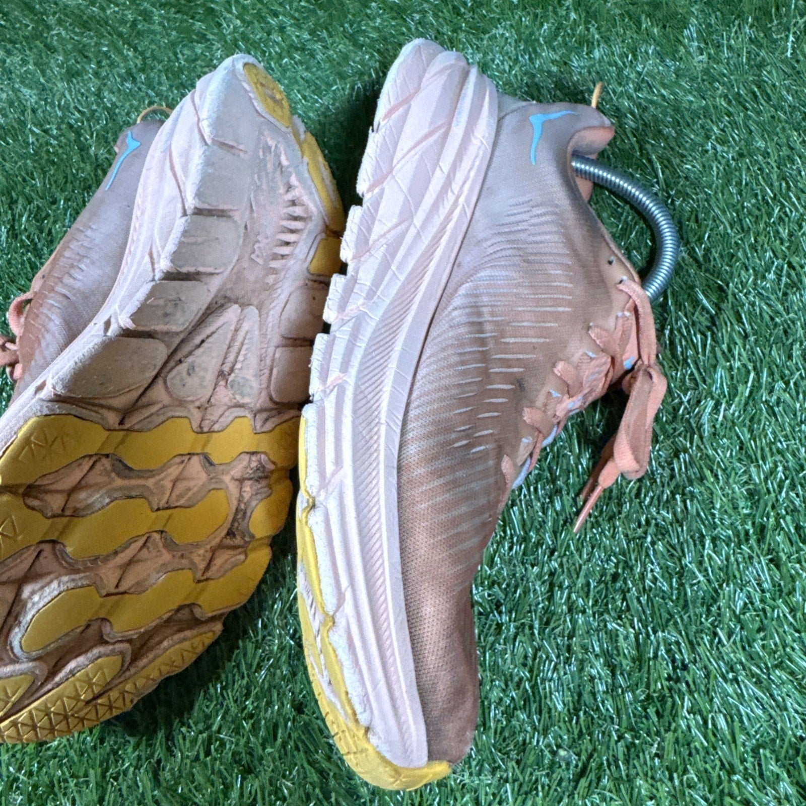 Hoka One One Rincon 3 Womens Sz 9.5 BShell Coral Peach Running Shoe 1119396 SCPP