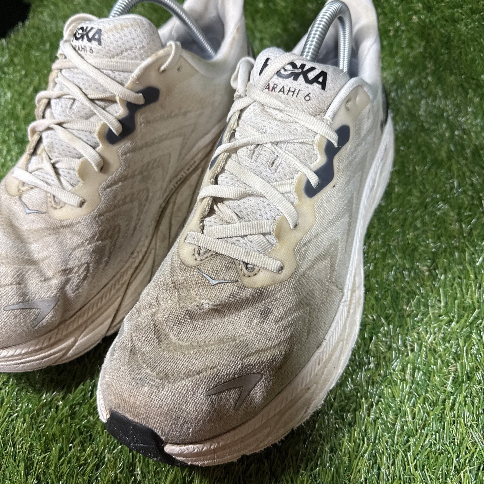 Hoka One One Mens Arahi 6 1123194 BDBSW White Running Shoes Sneakers Size 11 D