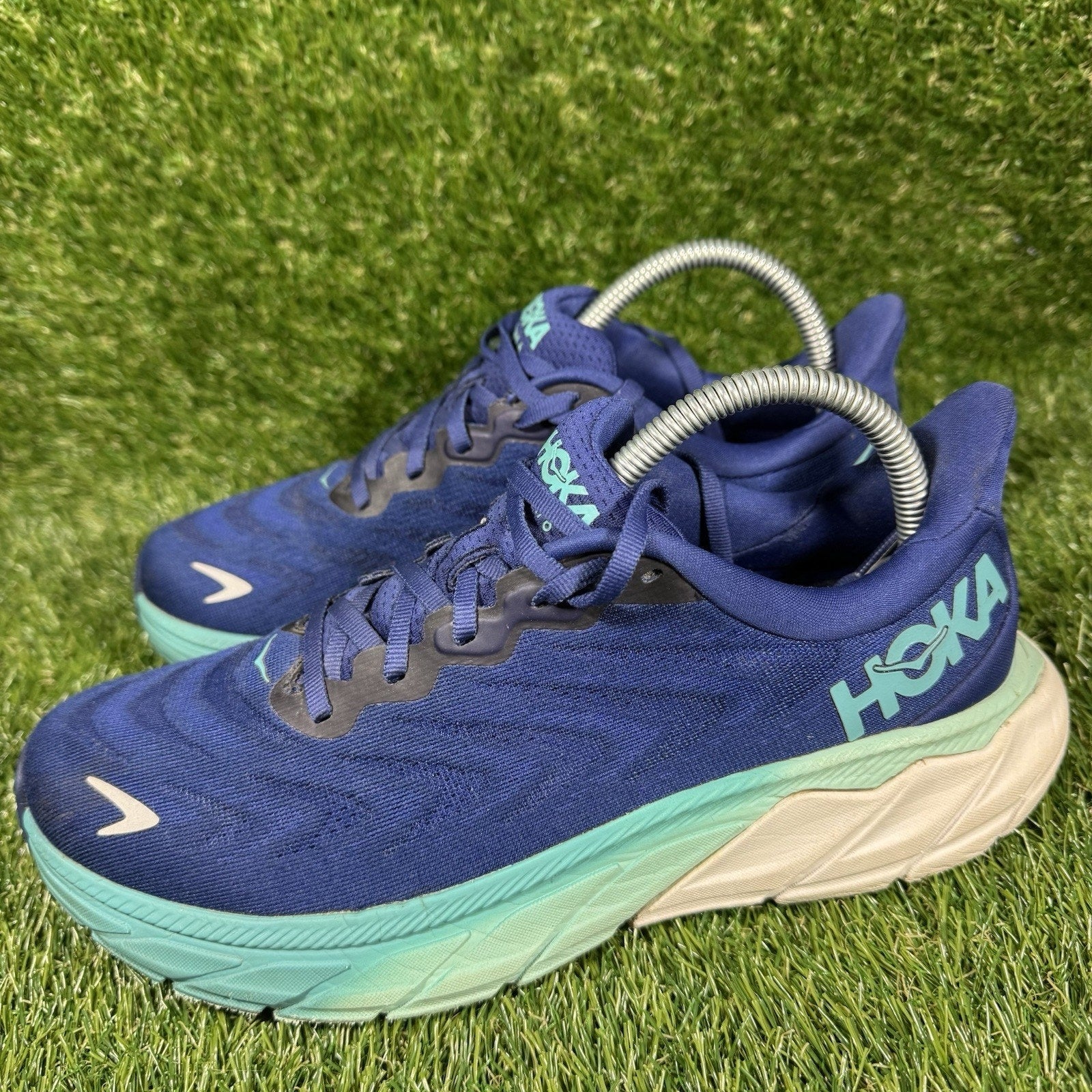 Size 9B US Women's Hoka Arahi 6 running shoes Sneakers Athletic Walking Shoes