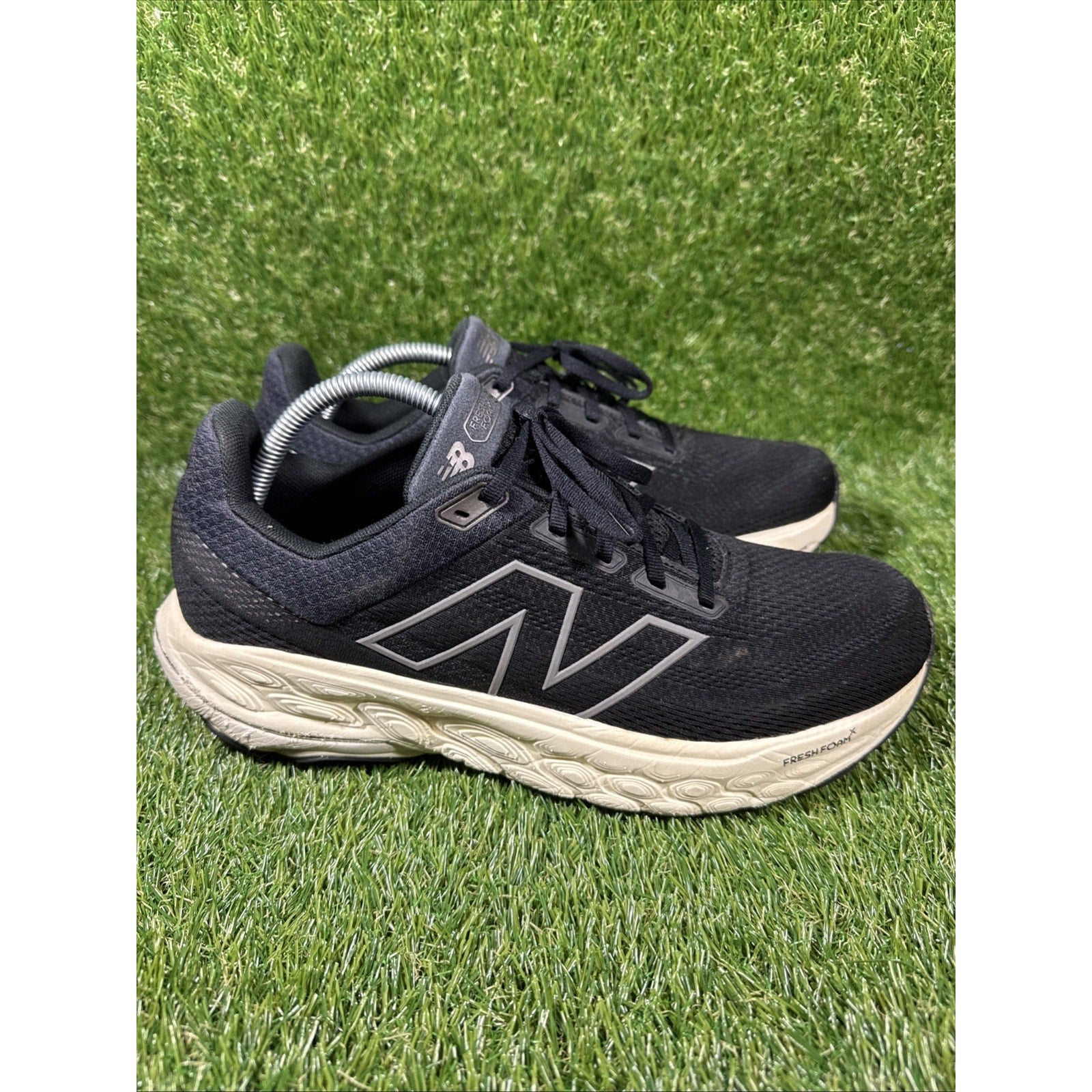 New Balance FF X 860 V14 Men’s Size 10.5 D Med M860K14 black/white Running Shoes