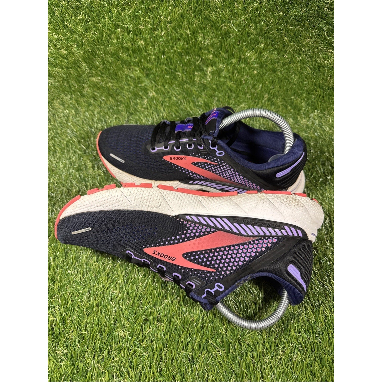 Brooks Adrenaline GTS 22 Women 8.5 Shoe Black Purple Running Sneaker 1203531B080