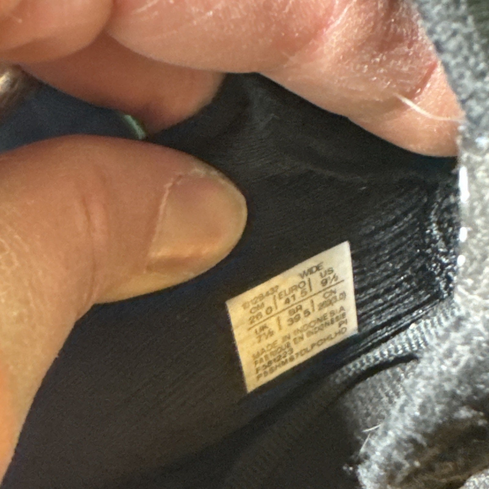 ASICS Gel-Nimbus 25 Womens Size 9.5 Wide Running Shoes Black