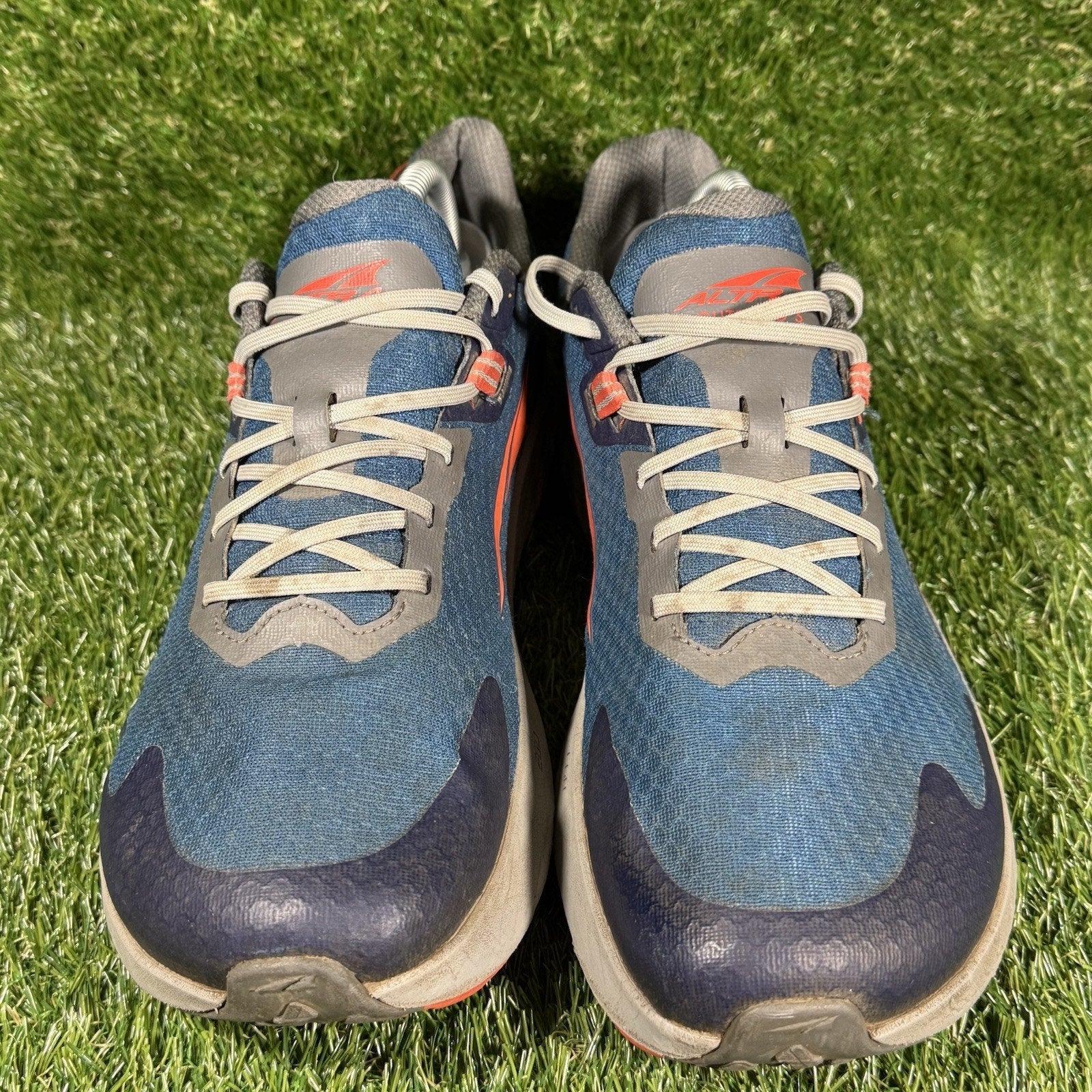 Altra Outroad 2 Men’s Size 9 Shoes Blue Green Athletic Hiking Trail Sneakers