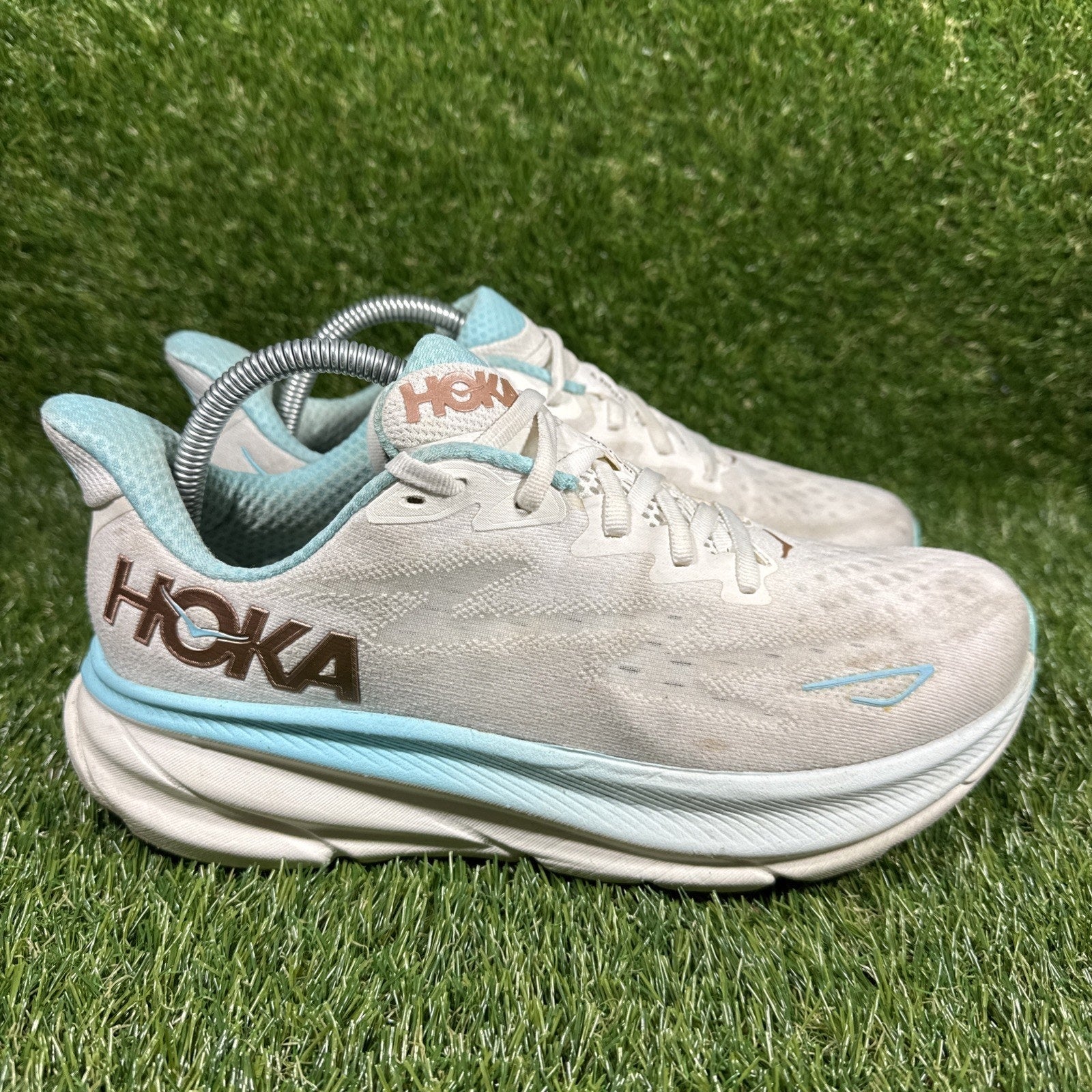 Hoka One One HOKA W Clifton 9 Wide 1132211 FTRS Women's Sz 9D