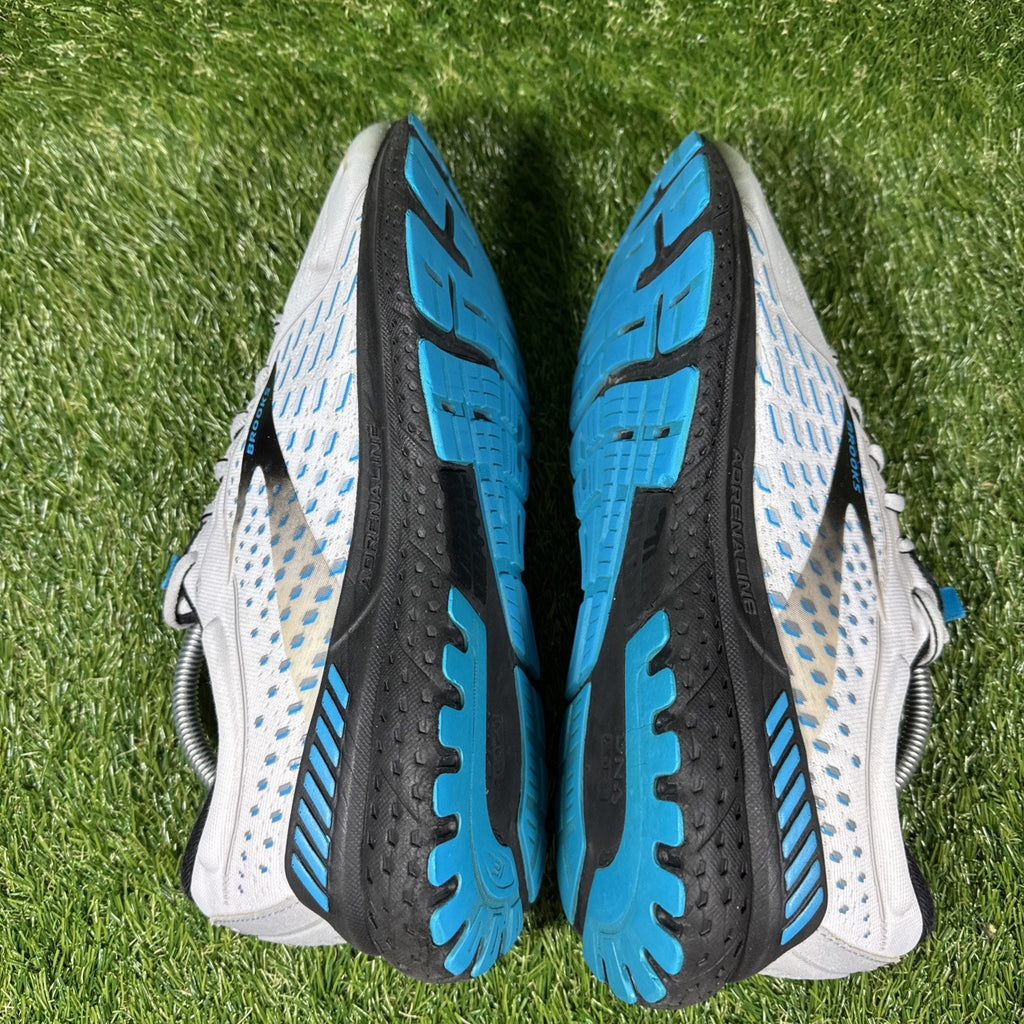 Brooks Adrenaline GTS 21 Mens Size 11 D Running Sneakers Shoes