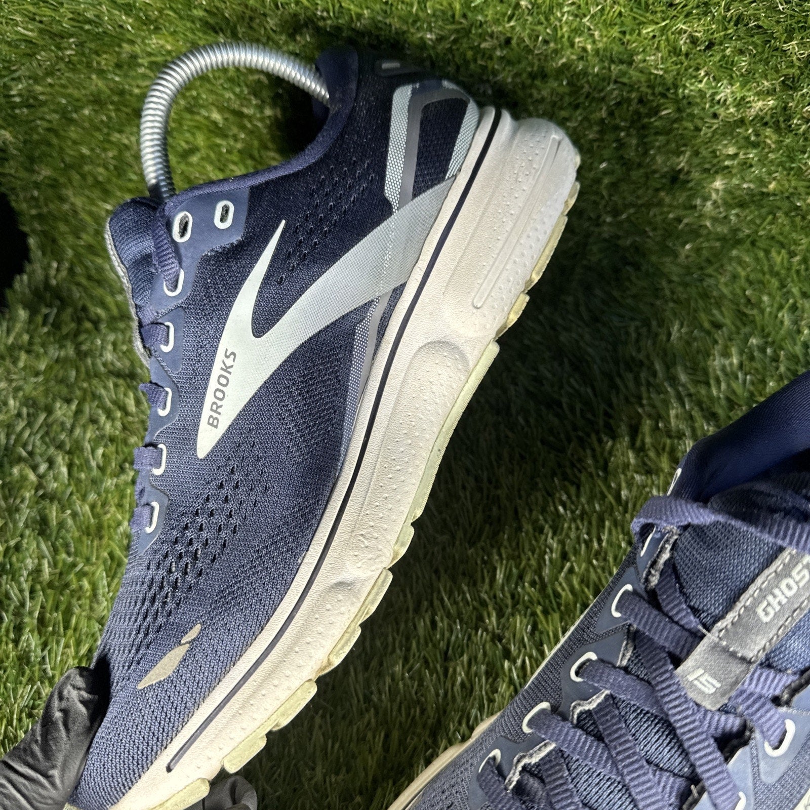 Brooks Ghost 15 Women's Size 8.5 B (Medium) Running Shoes Navy Sneakers