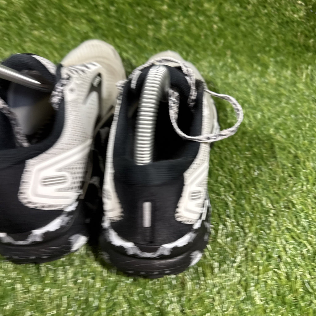 Brooks Ghost 14 Gray Black Womens Size 10 1203561B135 Running Shoes Sneakers