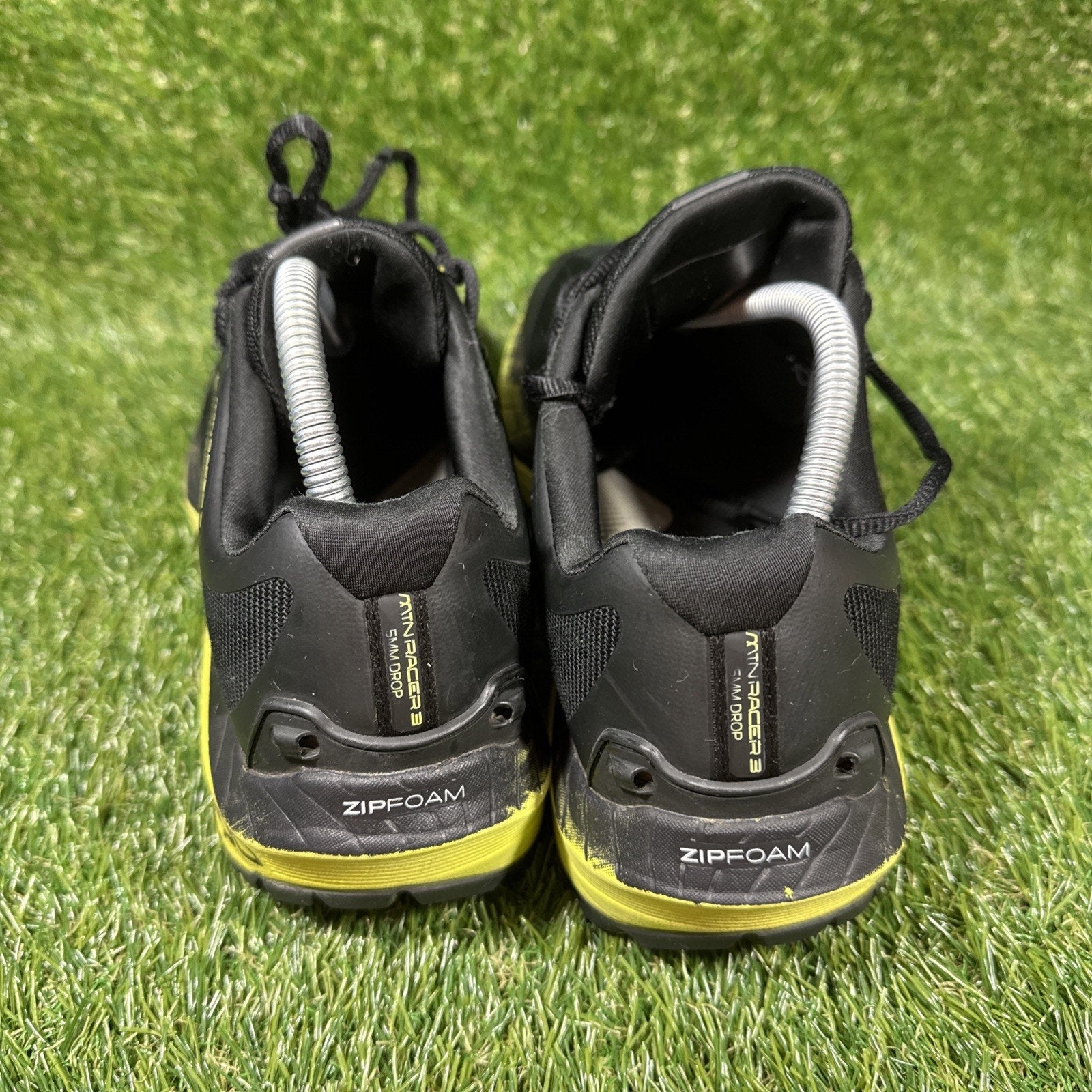 Topo Athletic MTN Racer 3 Shoes Mens Size 10 Black Lime Trail Running Vibram