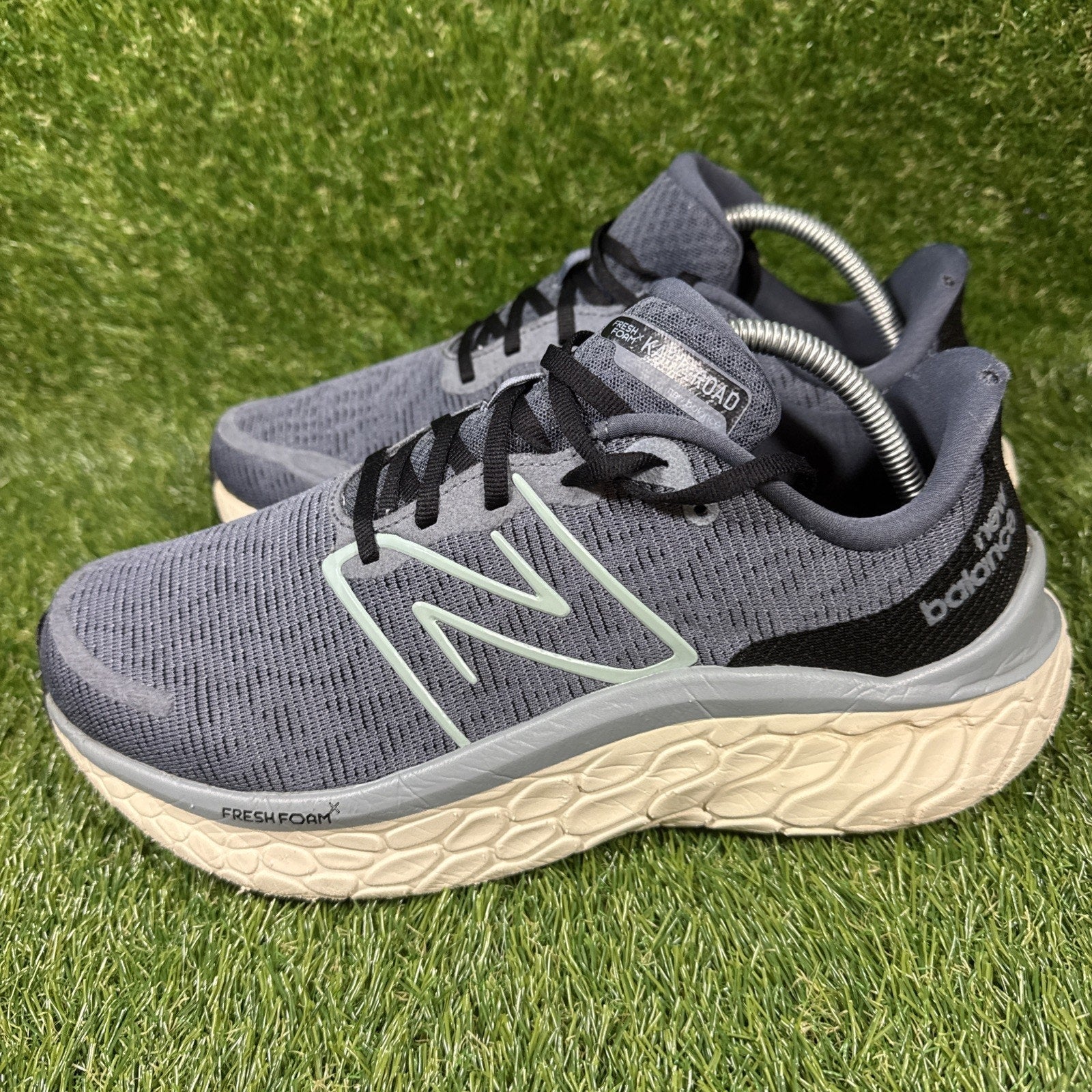 New Balance Mens 10.5 EE Fresh Foam Blue Kaiha Road Blue Gray Trail Running Shoe