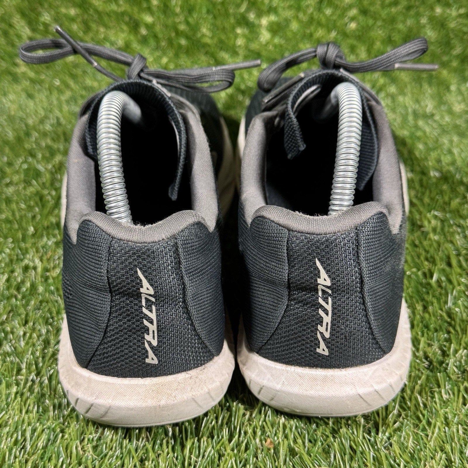 Altra Escalante 4 Trail Shoes Womens 10 Black Running Athletic Stability Sneaker