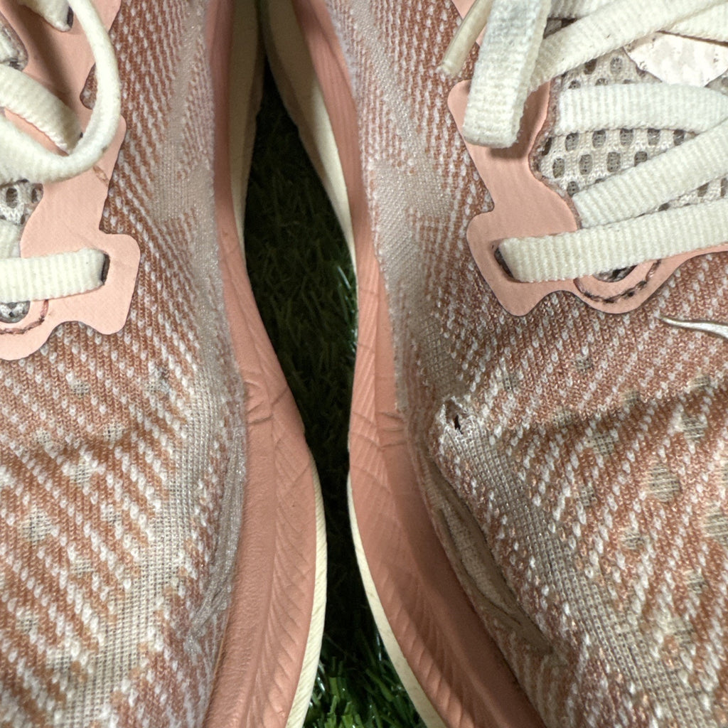 Hoka One One Clifton 9 Sandstone Pink Women's Running Shoes Size 9B 1127896SNC