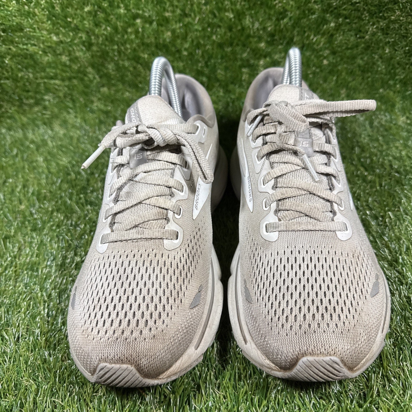 Brooks Ghost 15 1203801B112 Gray Running Shoes Sneakers Women’s Size 8.5 B