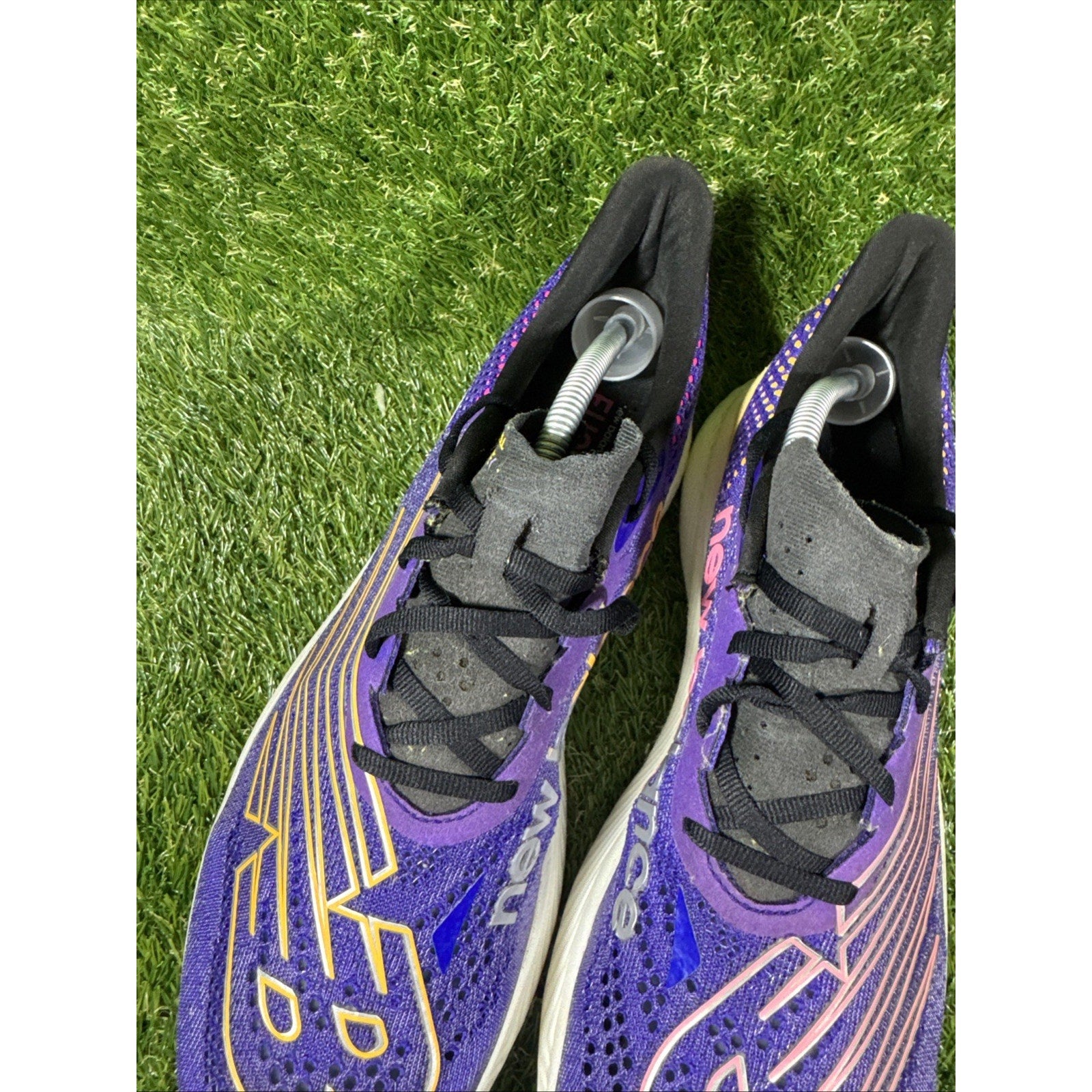 New Balance Women's Fuel cell RC Elite V2 Running Shoes 12.5 D