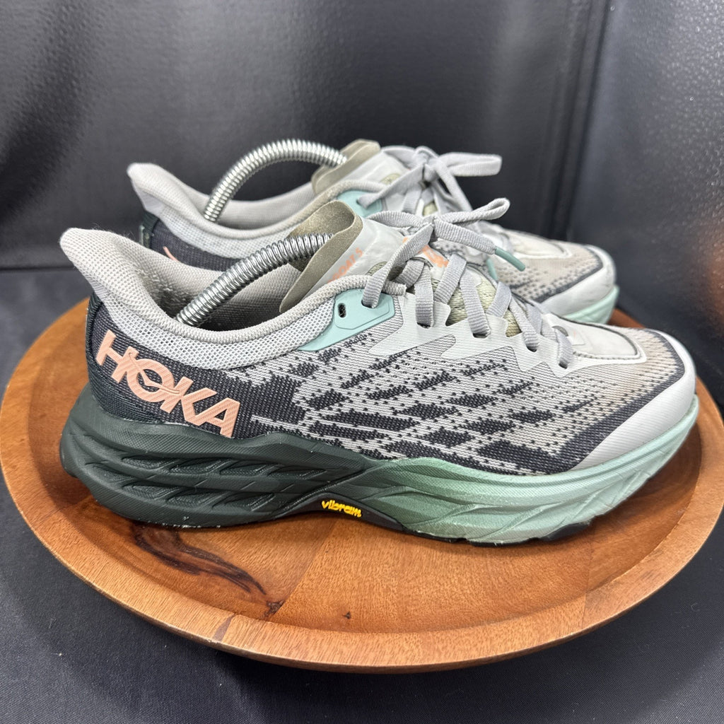 Hoka One One Womens Speedgoat 5 1123158 HMSP Gray Running Shoes Sneakers Size 6B