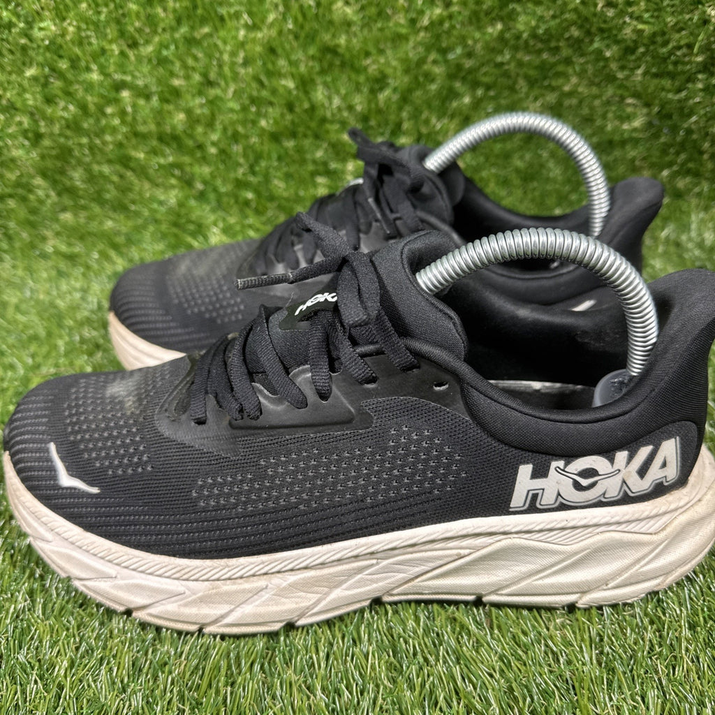 Hoka Arahi 7 Black White Shoes 1147890 BWHT Women’s Size 8D