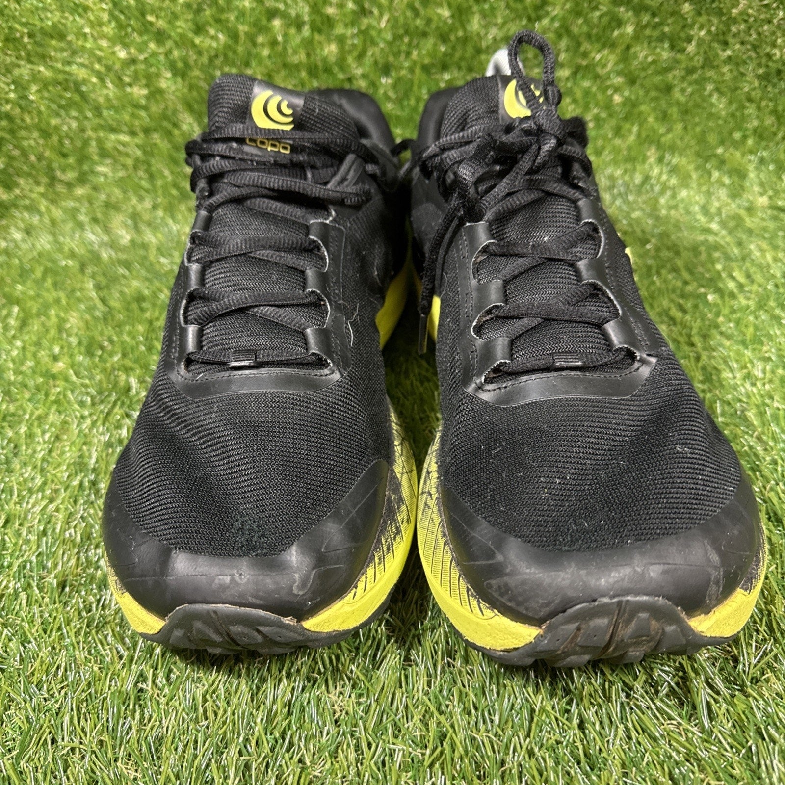 Topo Athletic MTN Racer 3 Shoes Mens Size 10 Black Lime Trail Running Vibram