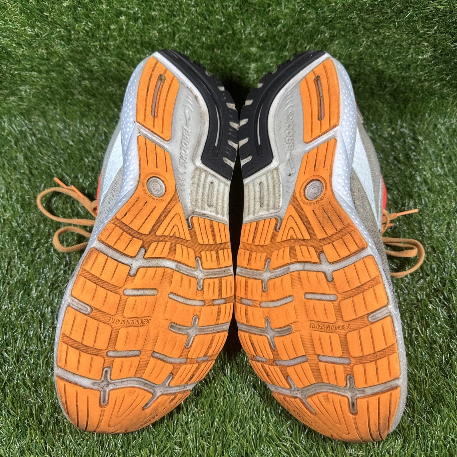 Brooks Ghost 16 Mens 10.5 Running Shoes Athletic Sneakers Coral White Orange 2