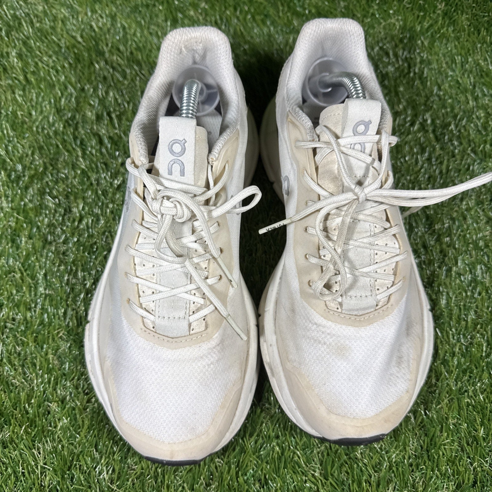 On Cloud Cloudnova 2 Sneakers Women’s Size US 6.5 Running Shoes 26.98478