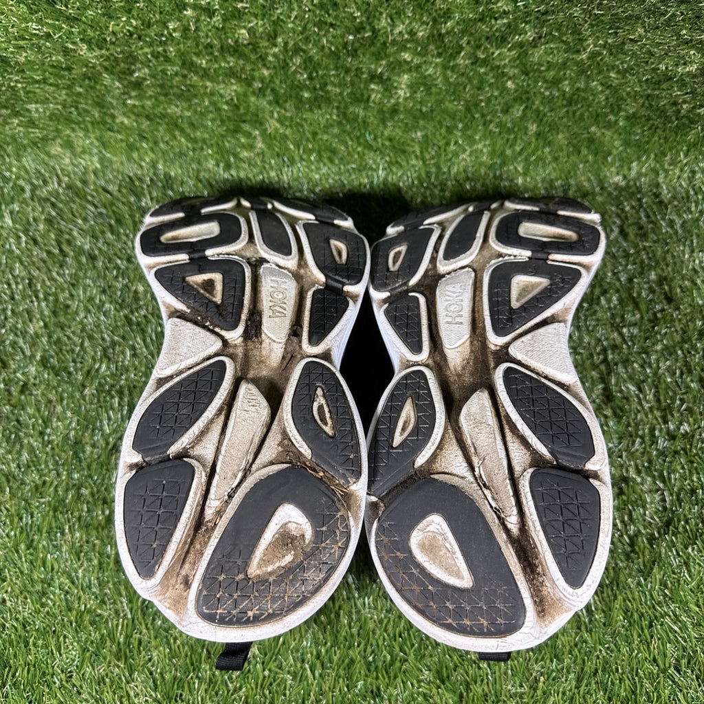 Hoka One One Bondi 8 Shoes Mens Size 8.5 Black Running Sneakers 1123202 BWHT