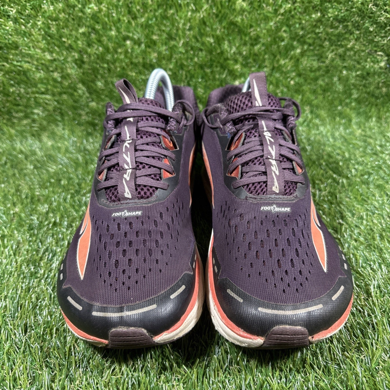 Altra Torin 4 Plush Shoes Womens Size 9 Purple Coral Zero Drop Running Road