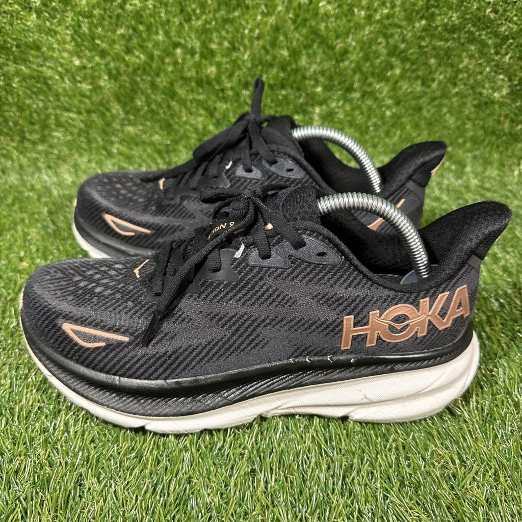 HOKA Clifton 9 Running Shoes Women Size 7 Black Rose Gold Comfort Low Sneakers