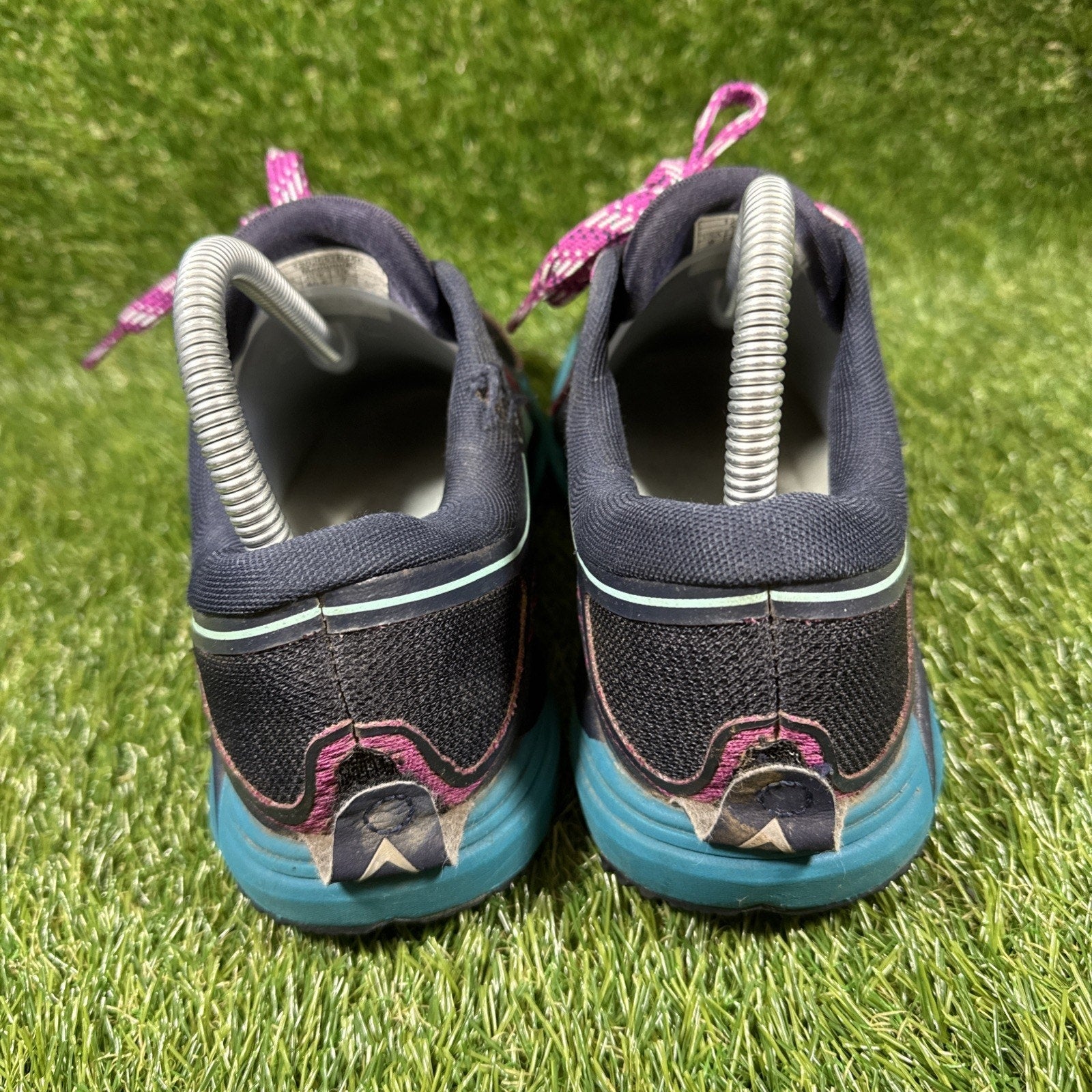 Brooks Caldera 2 Women's Size 9B (Medium) Running Shoes Navy Purple