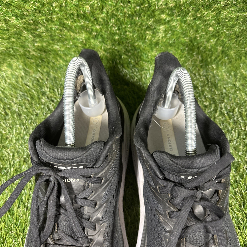 Hoka One One Clifton 8 Womens Size 10B Black White Running Sneakers Shoes