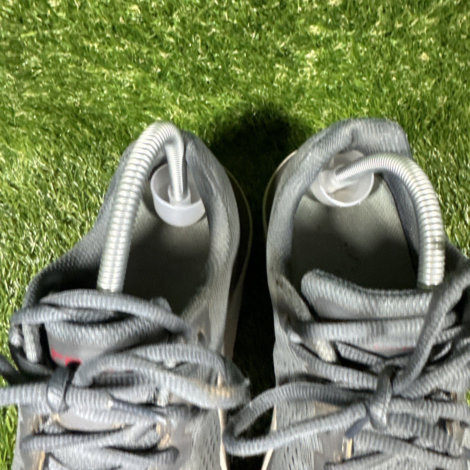 TOPO Ultraventure 3 Mens Size 9.5 Trail Running Shoes Grey Red Athletic Sneakers