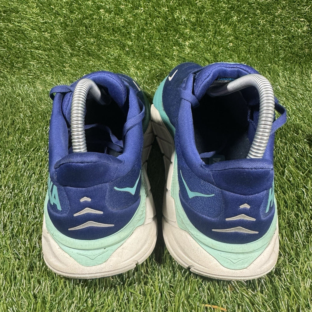 Size 9B US Women's Hoka Arahi 6 running shoes Sneakers Athletic Walking Shoes