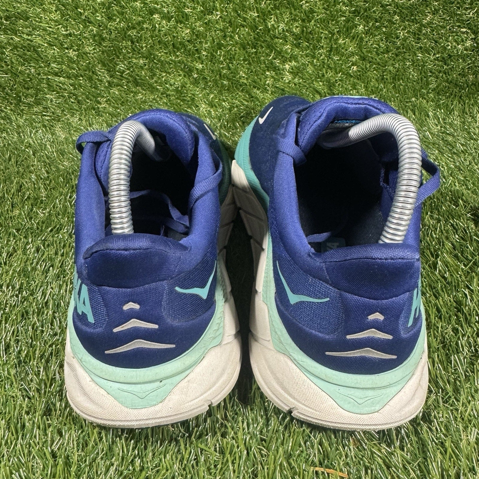 Size 9B US Women's Hoka Arahi 6 running shoes Sneakers Athletic Walking Shoes