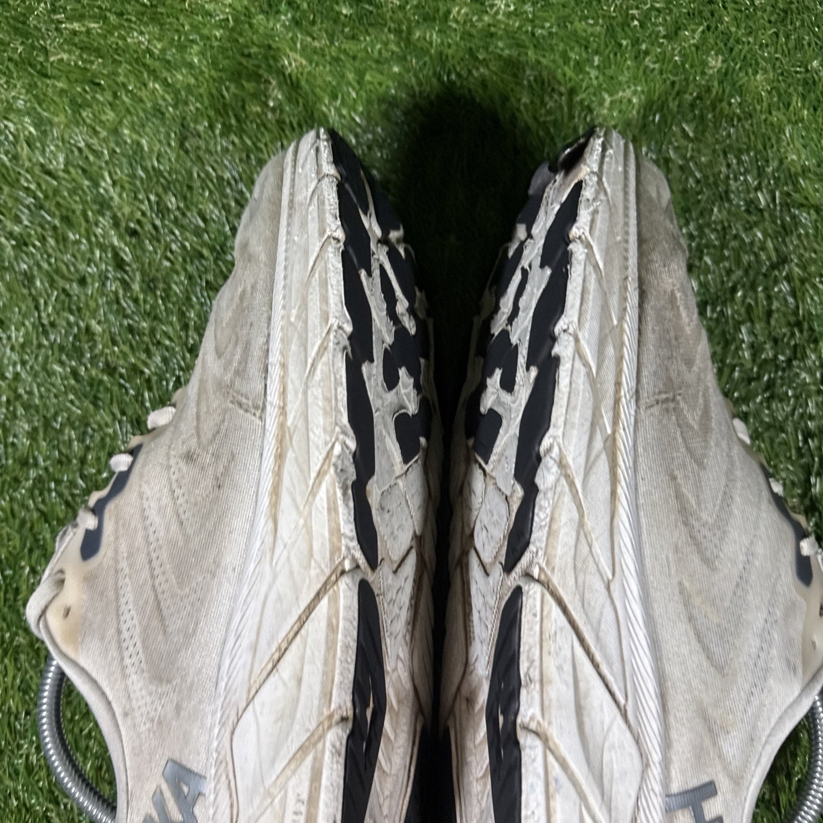 Hoka One One Mens Arahi 6 1123194 BDBSW White Running Shoes Sneakers Size 11 D