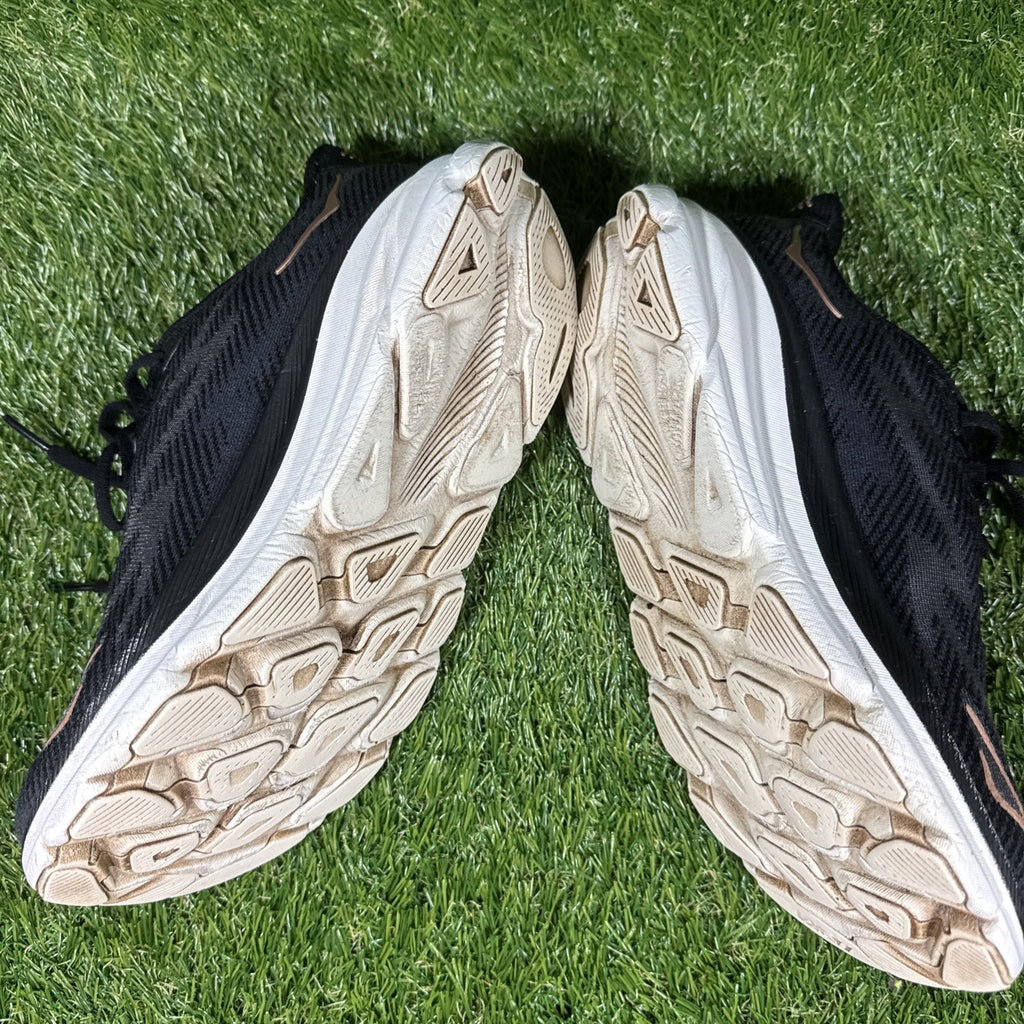 HOKA Clifton 9 Running Shoes Women Size 7 Black Rose Gold Comfort Low Sneakers