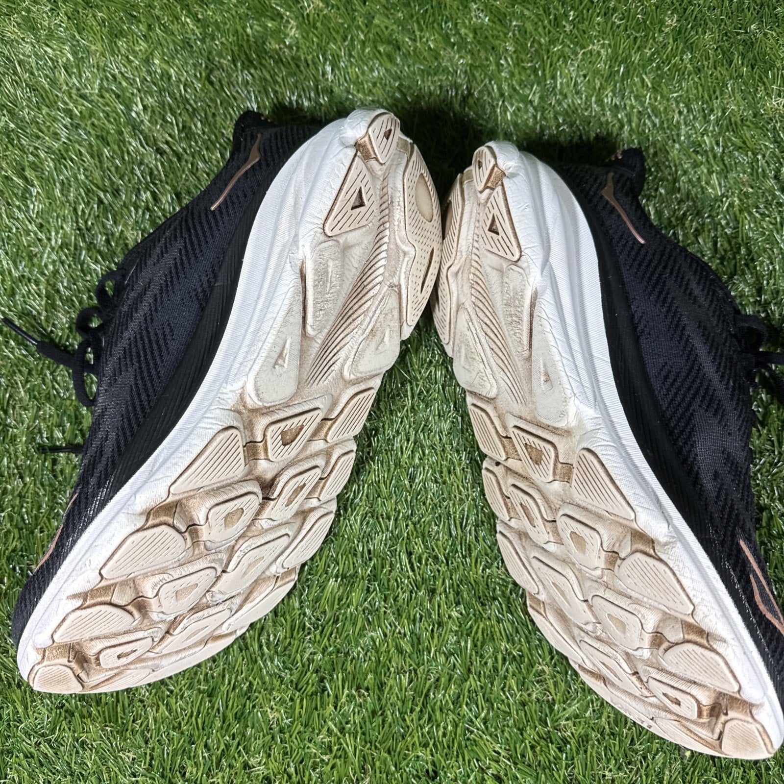 HOKA Clifton 9 Running Shoes Women Size 7 Black Rose Gold Comfort Low Sneakers