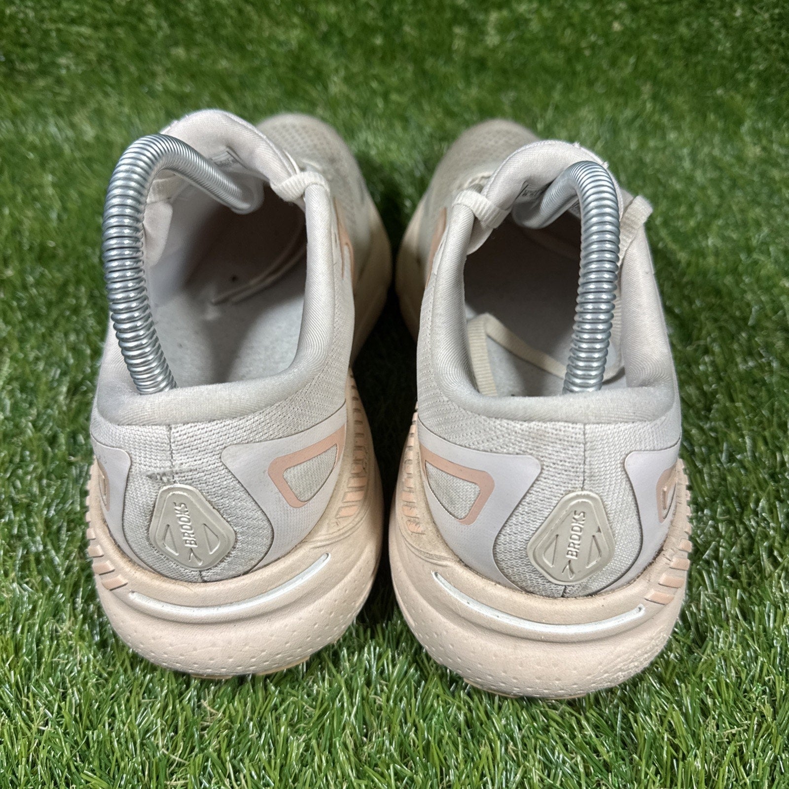 Brooks Adrenaline GTS 23 Womens Size 8.5 B Beige Athletic Running Shoes Sneakers