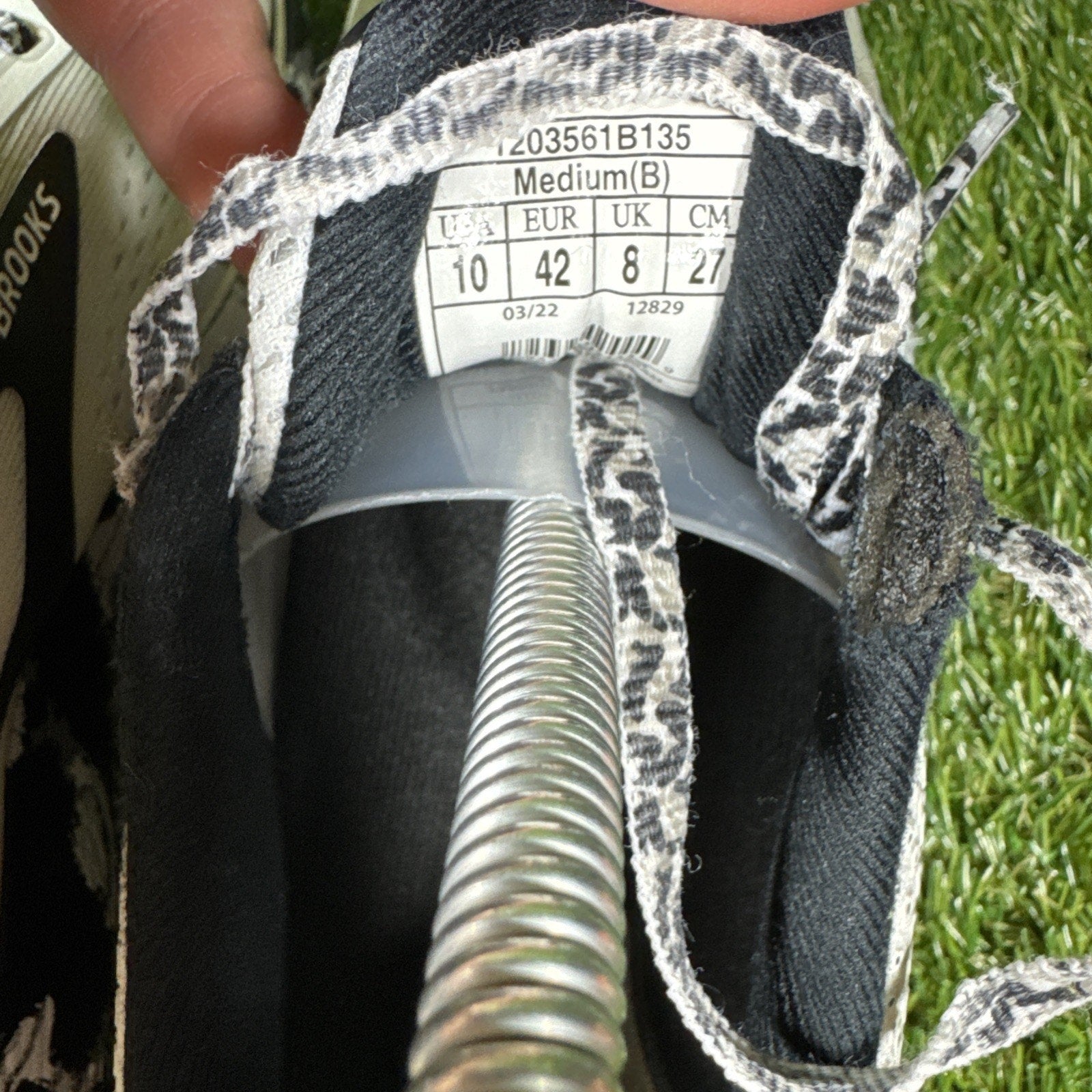 Brooks Ghost 14 Gray Black Womens Size 10 1203561B135 Running Shoes Sneakers