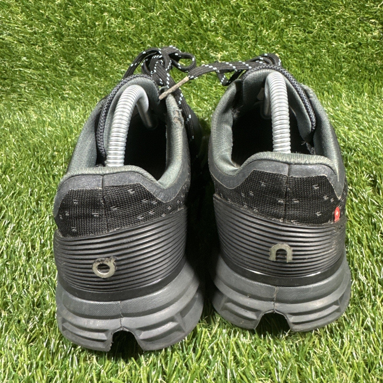 Men's Size 8.5 - ON Cloud Running Shoes Cloudstratus Black Shadow Training