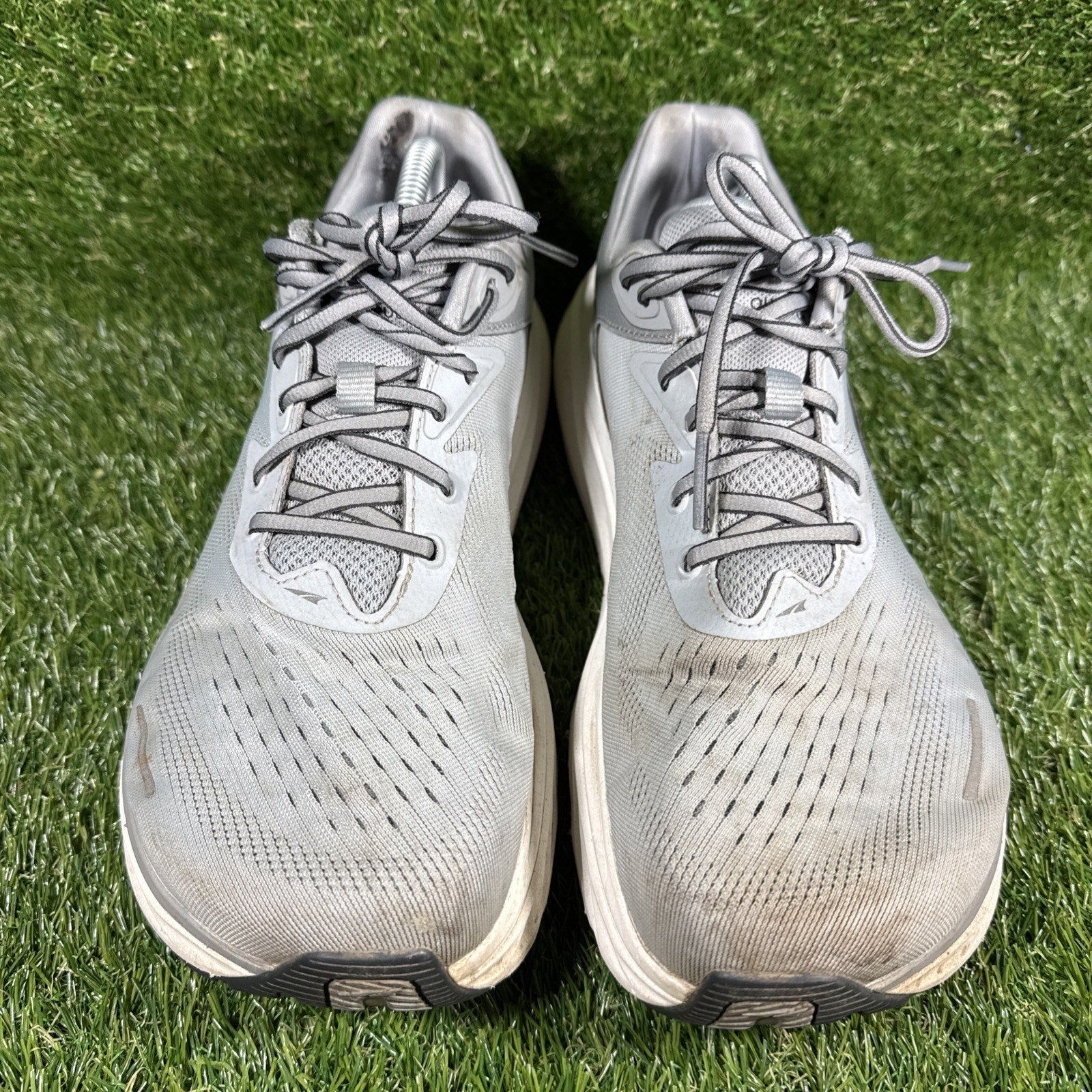 Altra Mens Via Olympus 2 AL0A85NA220 Gray Running Shoes Sneakers Size 11