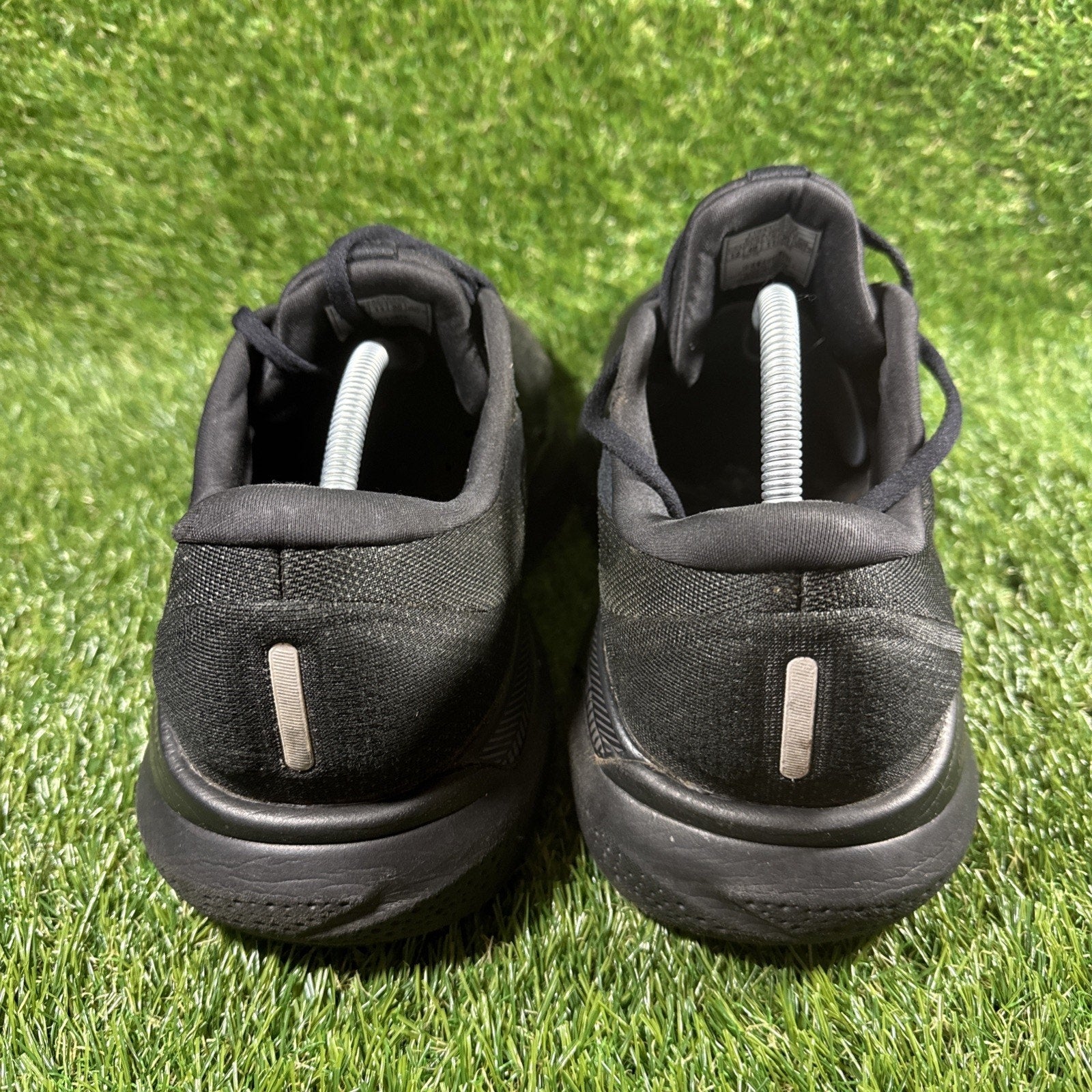 Brooks Adrenaline GTS 24 Black Ebony Mens Size 12 4E Running Shoes 1104374E020