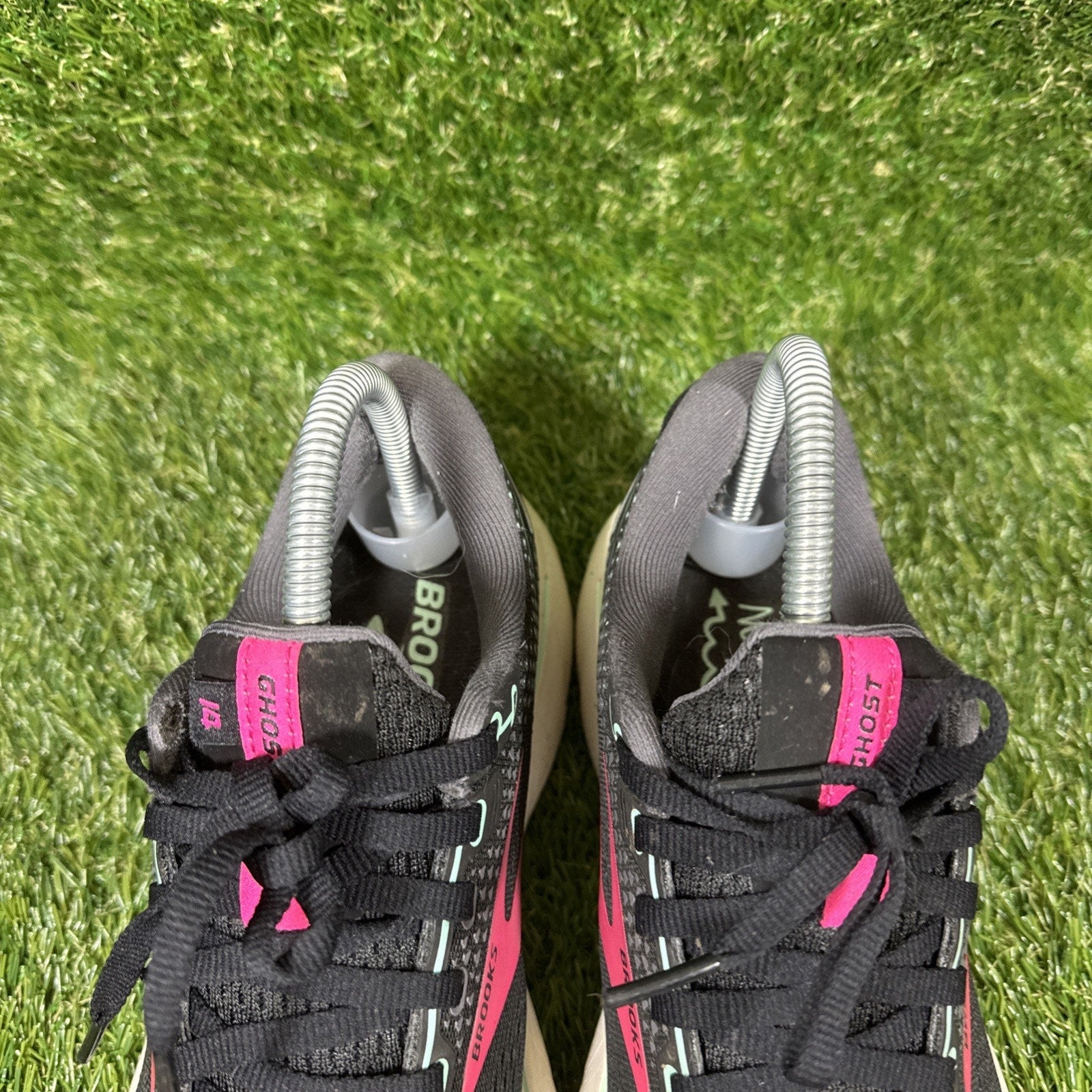 Womens Size 8.5D Wide Brooks Ghost 14 Shoes Black Pink Athletic Running Sneakers