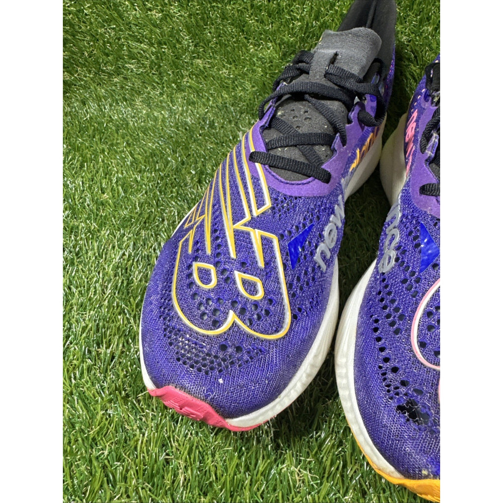 New Balance Women's Fuel cell RC Elite V2 Running Shoes 12.5 D