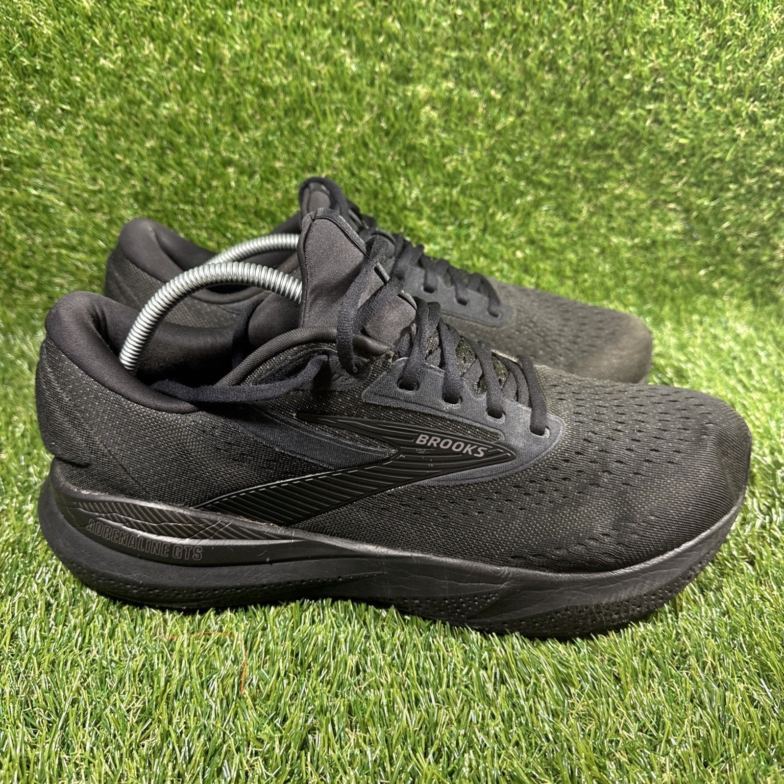 Brooks Adrenaline GTS 24 Black Ebony Mens Size 12 4E Running Shoes 1104374E020