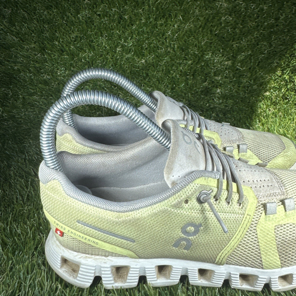 On Cloud 5 Women's Running/Walking/Gym Sneaker Shoes - Yellow - Size 6