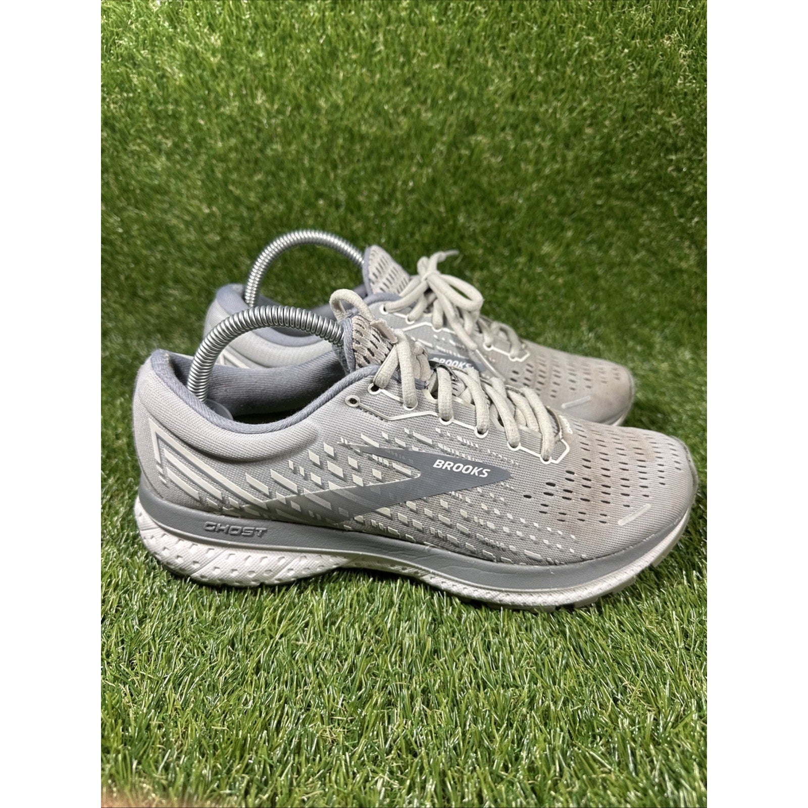 Brooks Ghost 13 1203381B051 Women's Gray Running Shoes Size 9.5B