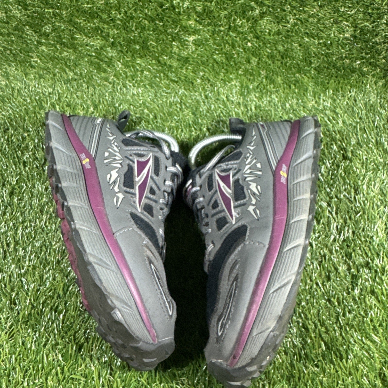 Size 7 - Altra Lone Peak 3 Women's Trail Running Shoes Gray Purple