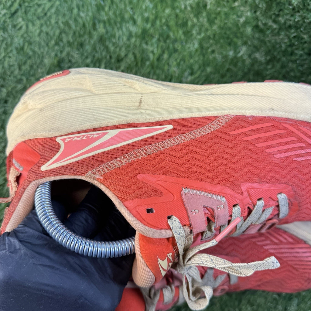 Altra Experience Wild Womens Orange Training Running Shoes Sz US 9 Sneakers