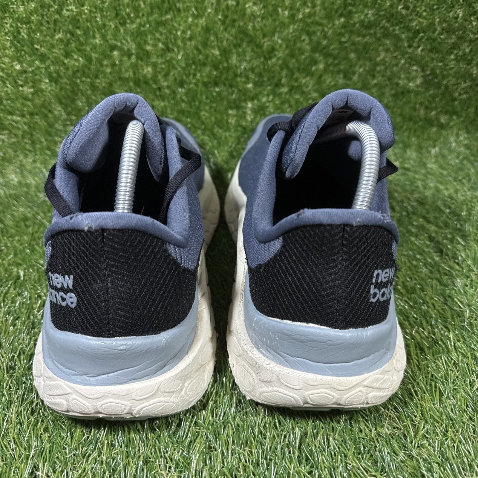 New Balance Mens 10.5 EE Fresh Foam Blue Kaiha Road Blue Gray Trail Running Shoe