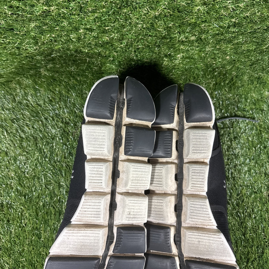 On Cloud 5 Black White Athletic Running Shoes Sneakers Mens 12 US