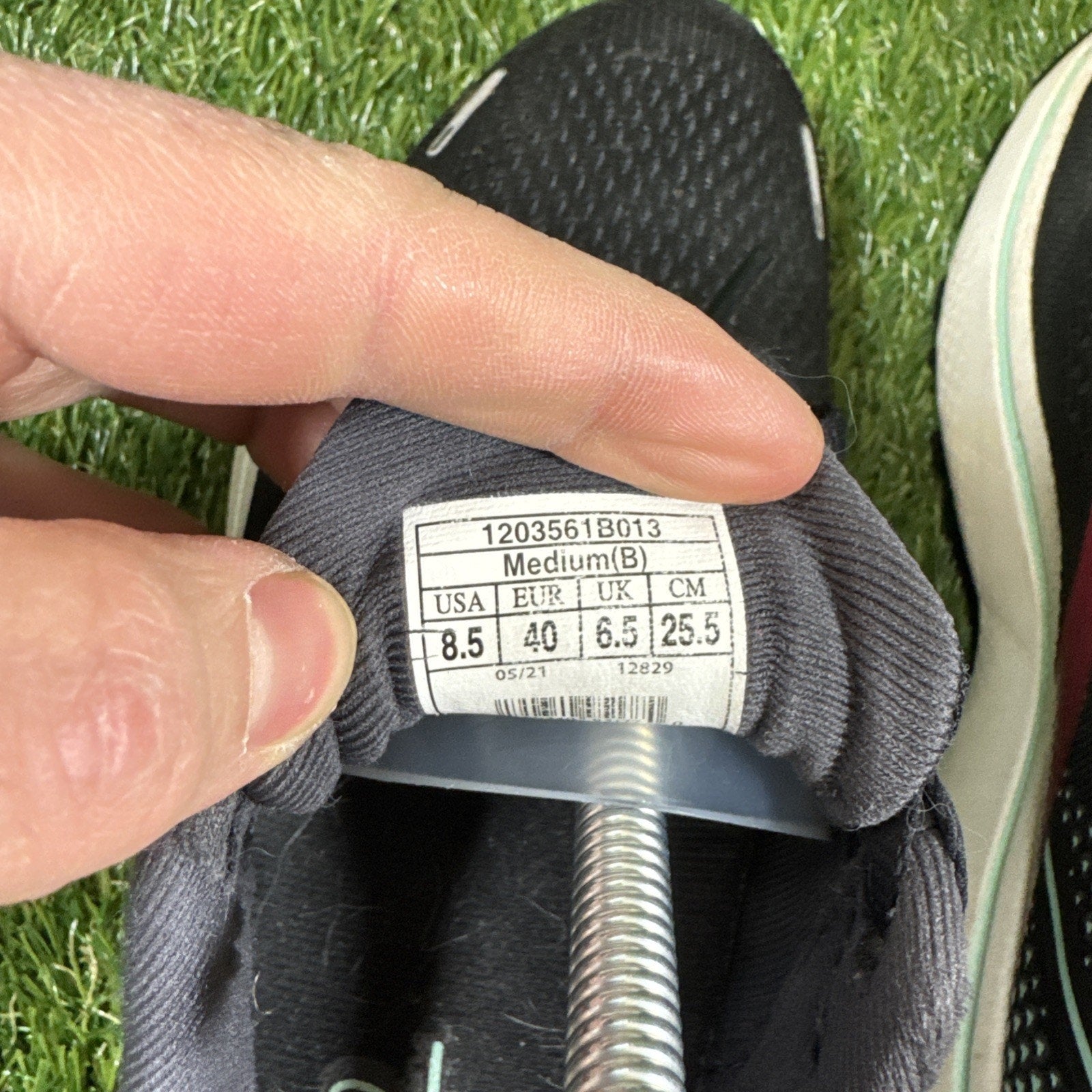 Womens Size 8.5D Wide Brooks Ghost 14 Shoes Black Pink Athletic Running Sneakers