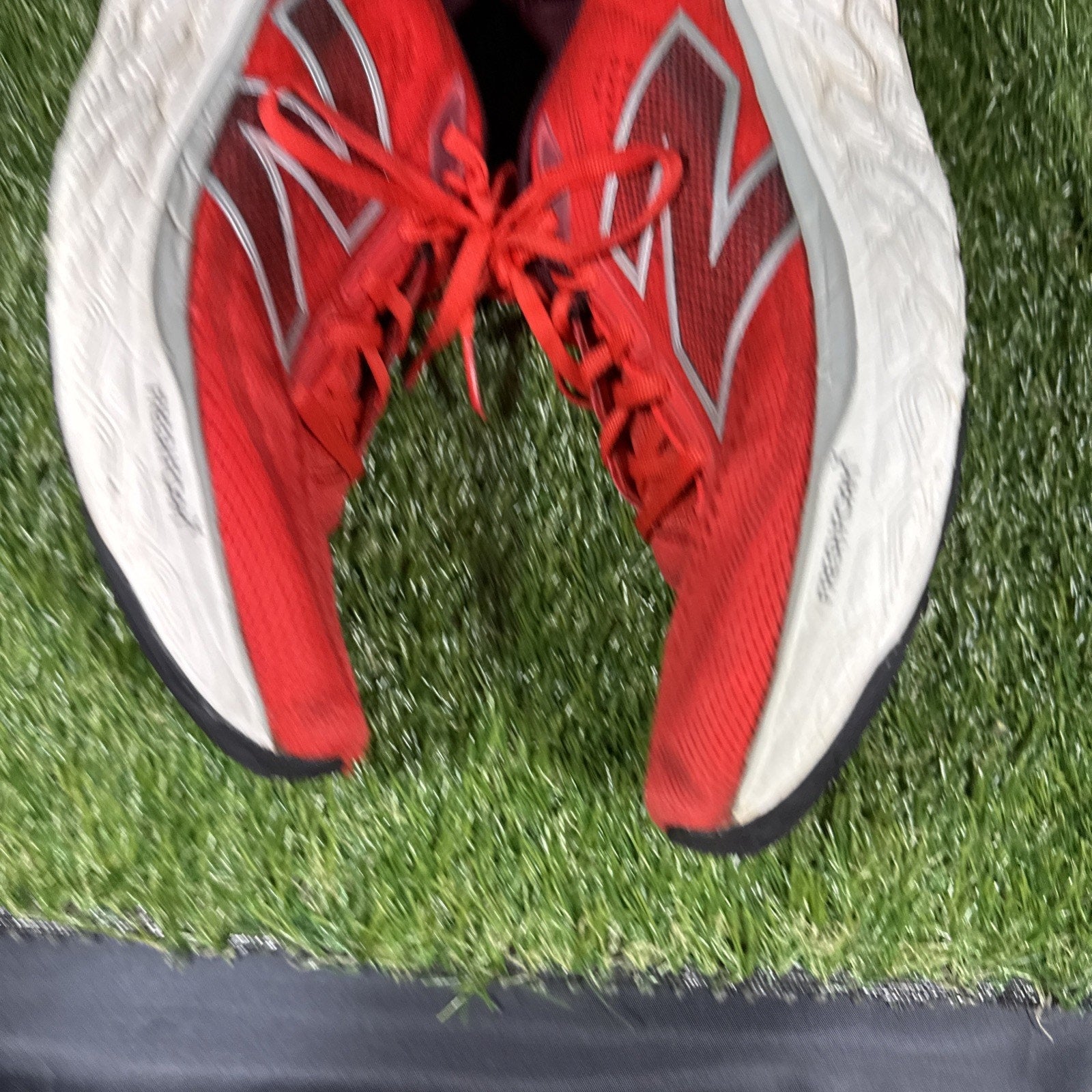 New Balance Fresh Foam X 880 V14 Mens Shoes Sz 10 Red Lace Up Sneakers