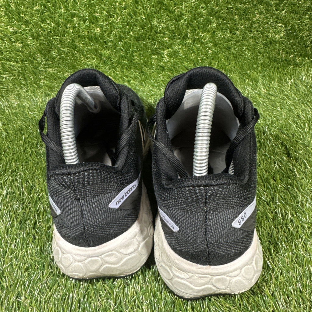 New Balance Fresh Foam 880v14 Shoes Mens Size 8.5 Black Running Sneakers D